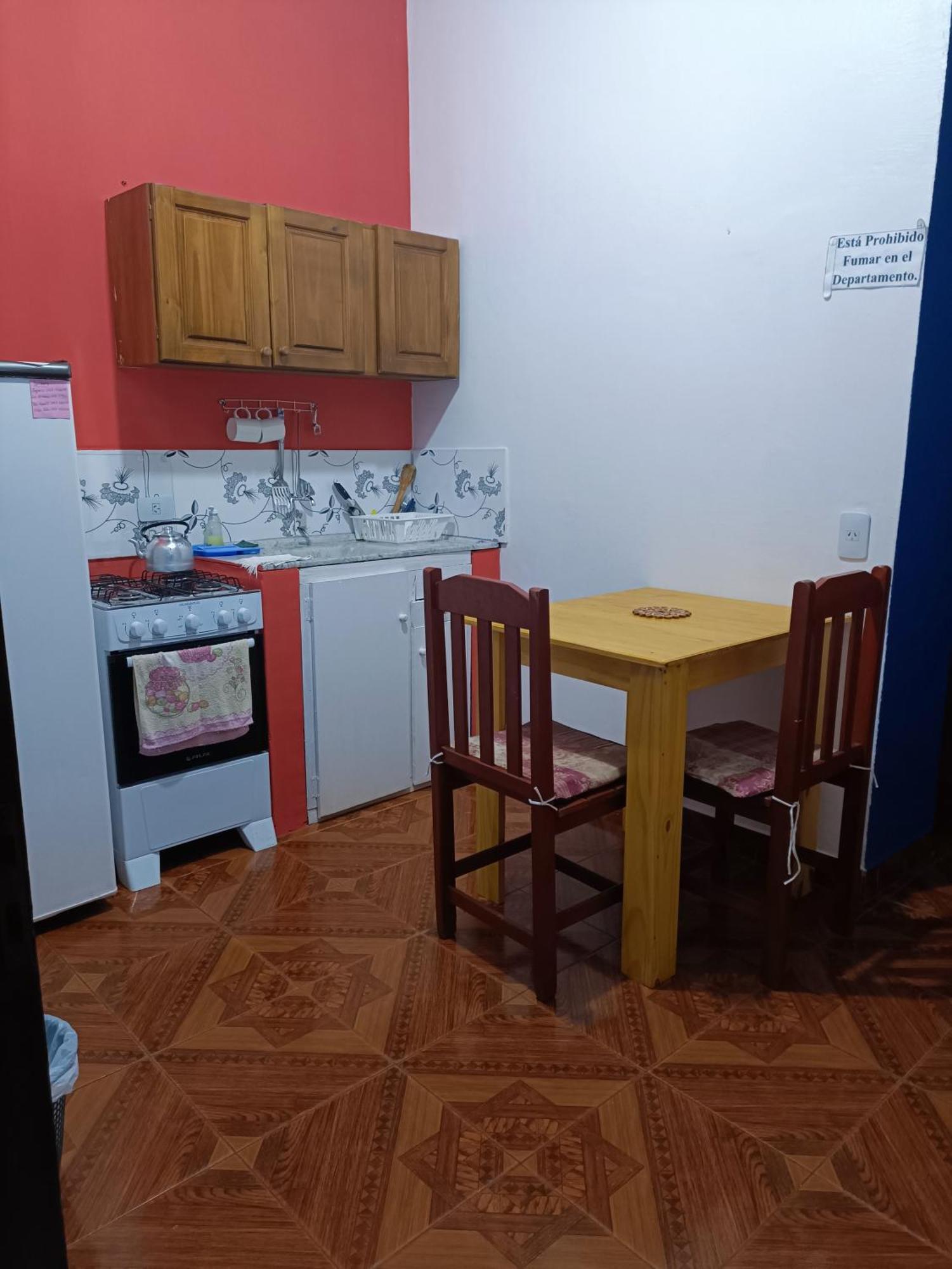 Hostel El Amanecer ปูแอร์โตอีกวาซู ห้อง รูปภาพ